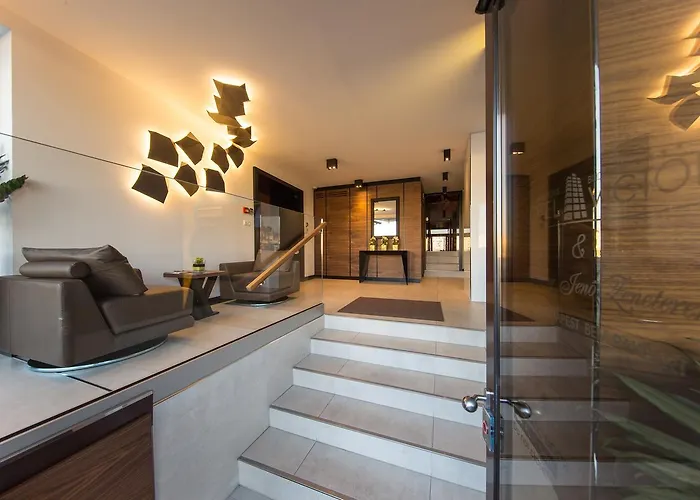 Hotel Budget Victoria 3*